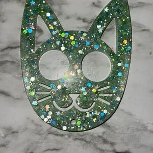 Self defense cat keychain - NEW (Green Green)